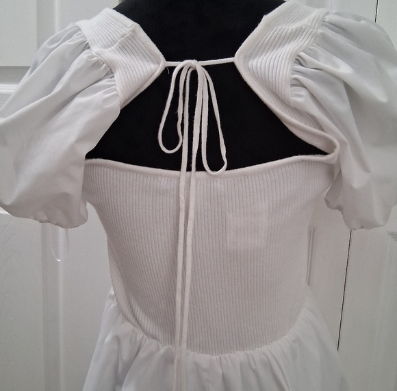 NWT And Now This Puff Sleeve Mixed Media White Dress. Size M - Picture 6 of 9